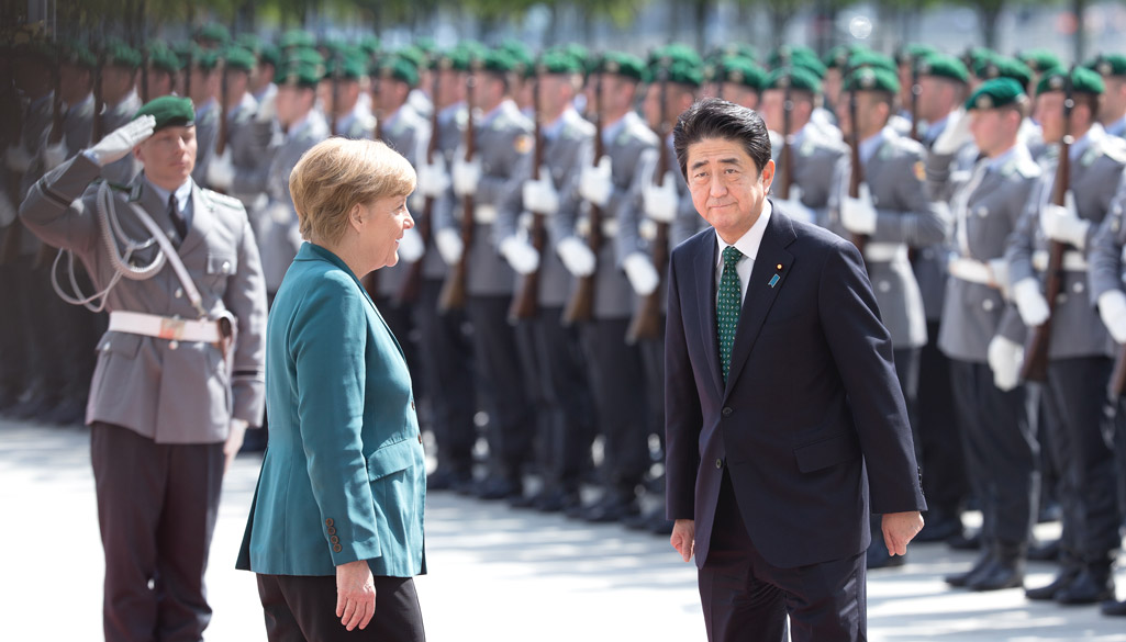 abe-japan-03